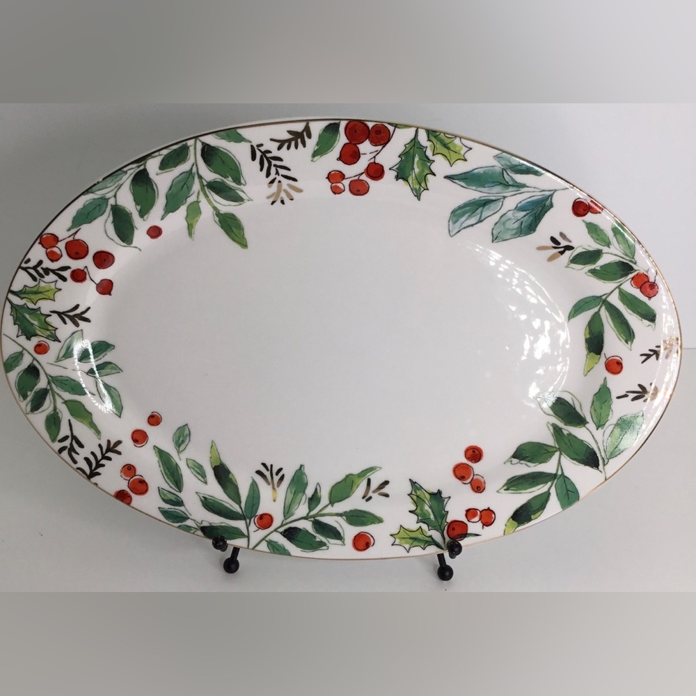 Platter Oval Graces Teaware Christmas Gold Greeny Leaves Red Berries Holiday NEW